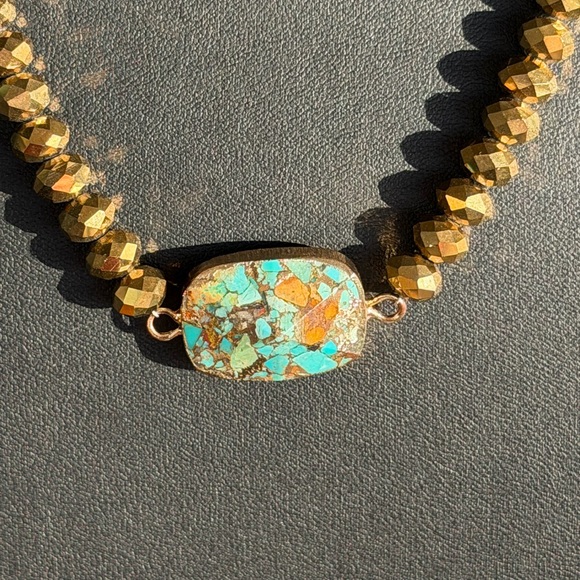 Jewelry - Golden Crystal and Faux Turquoise Beaded Necklace 16”